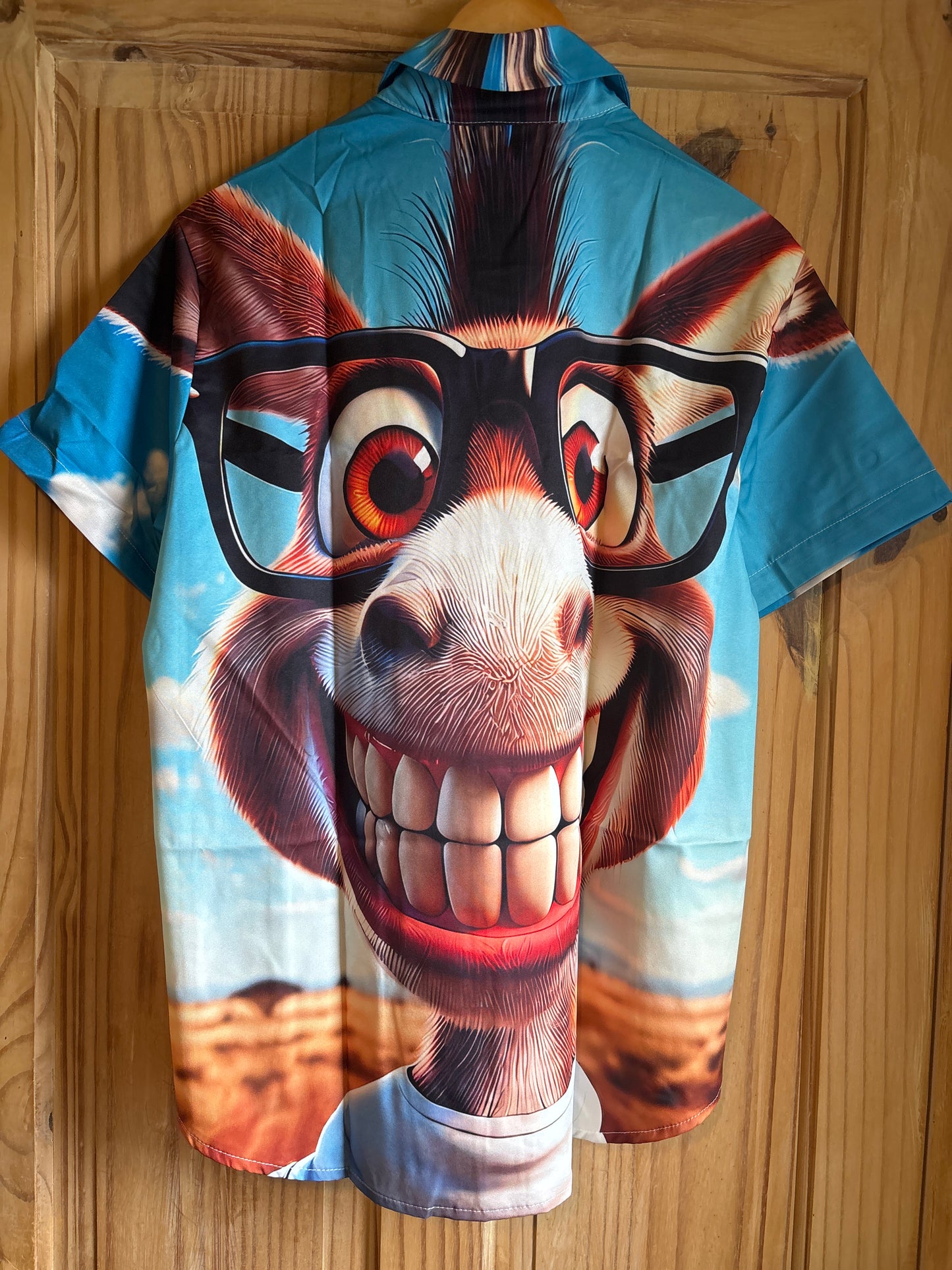 Carrots are free at Tesco shite Hawaiian Shirt