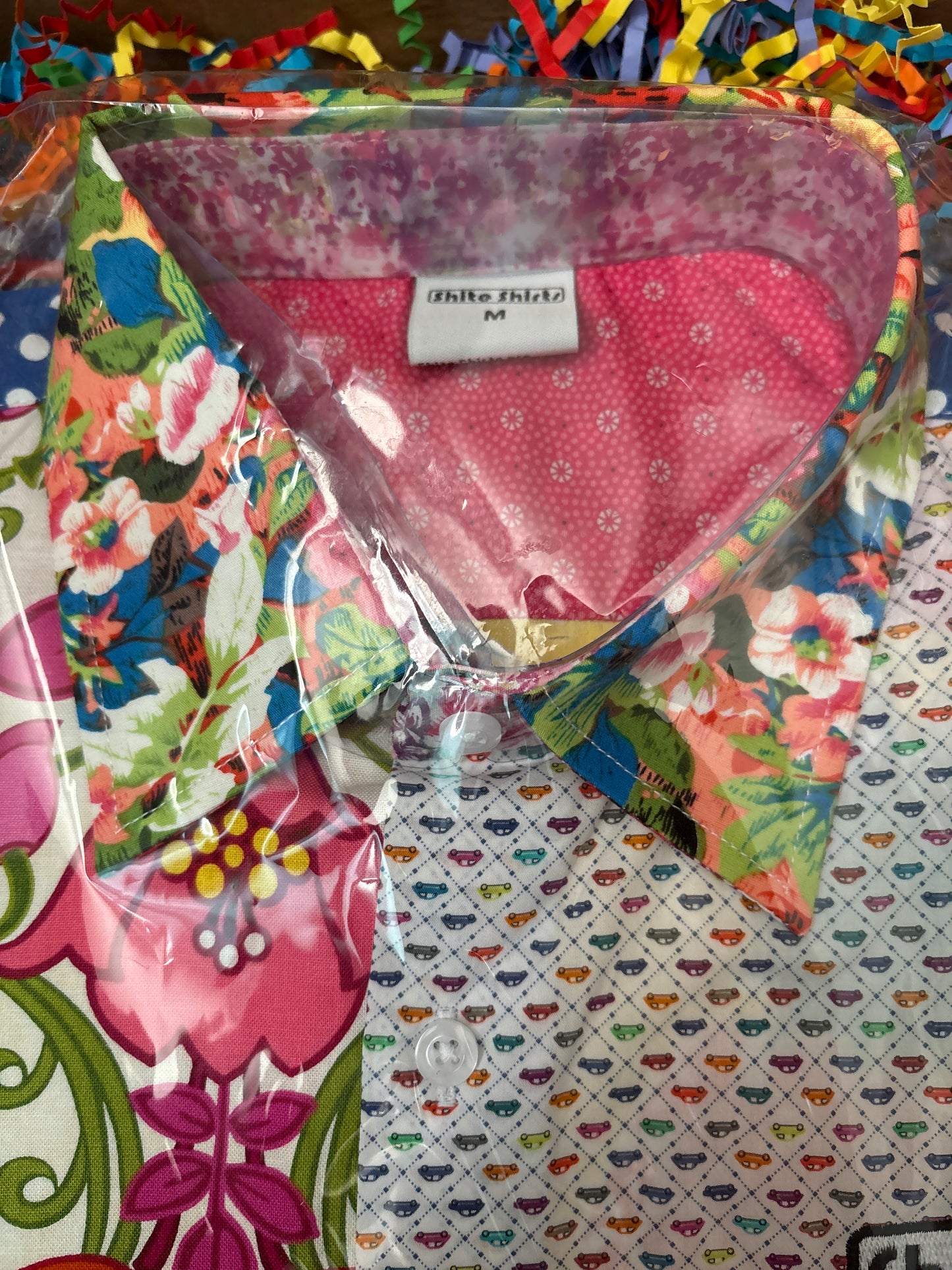 Shite Shirts Medium Shirt size Medium the florist shirt