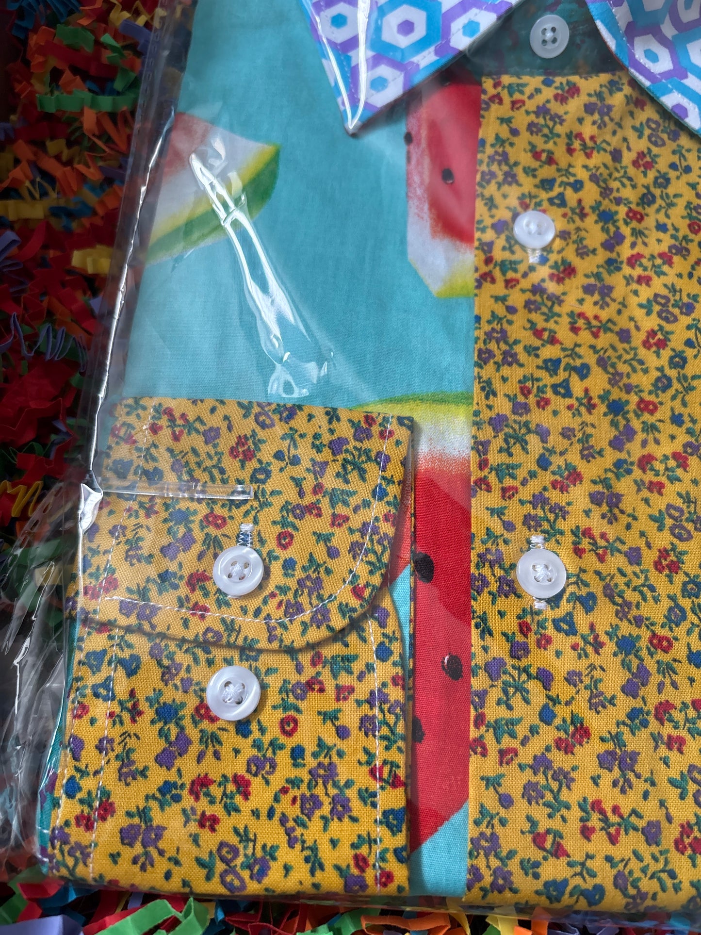 (Copy) Shite Shirts Medium flower power hippy 70s fun
