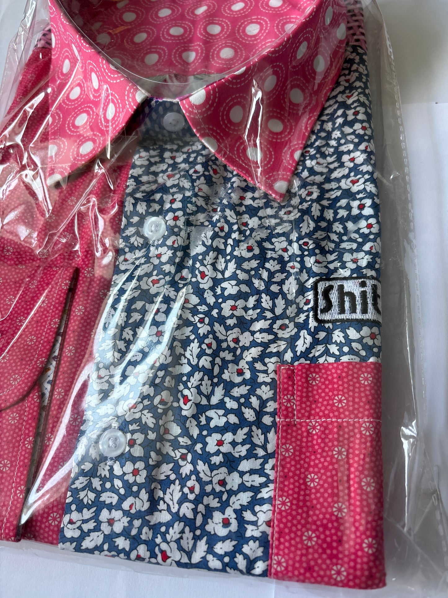 Shite Shirts Medium Shirt size XL pink stag do shirt