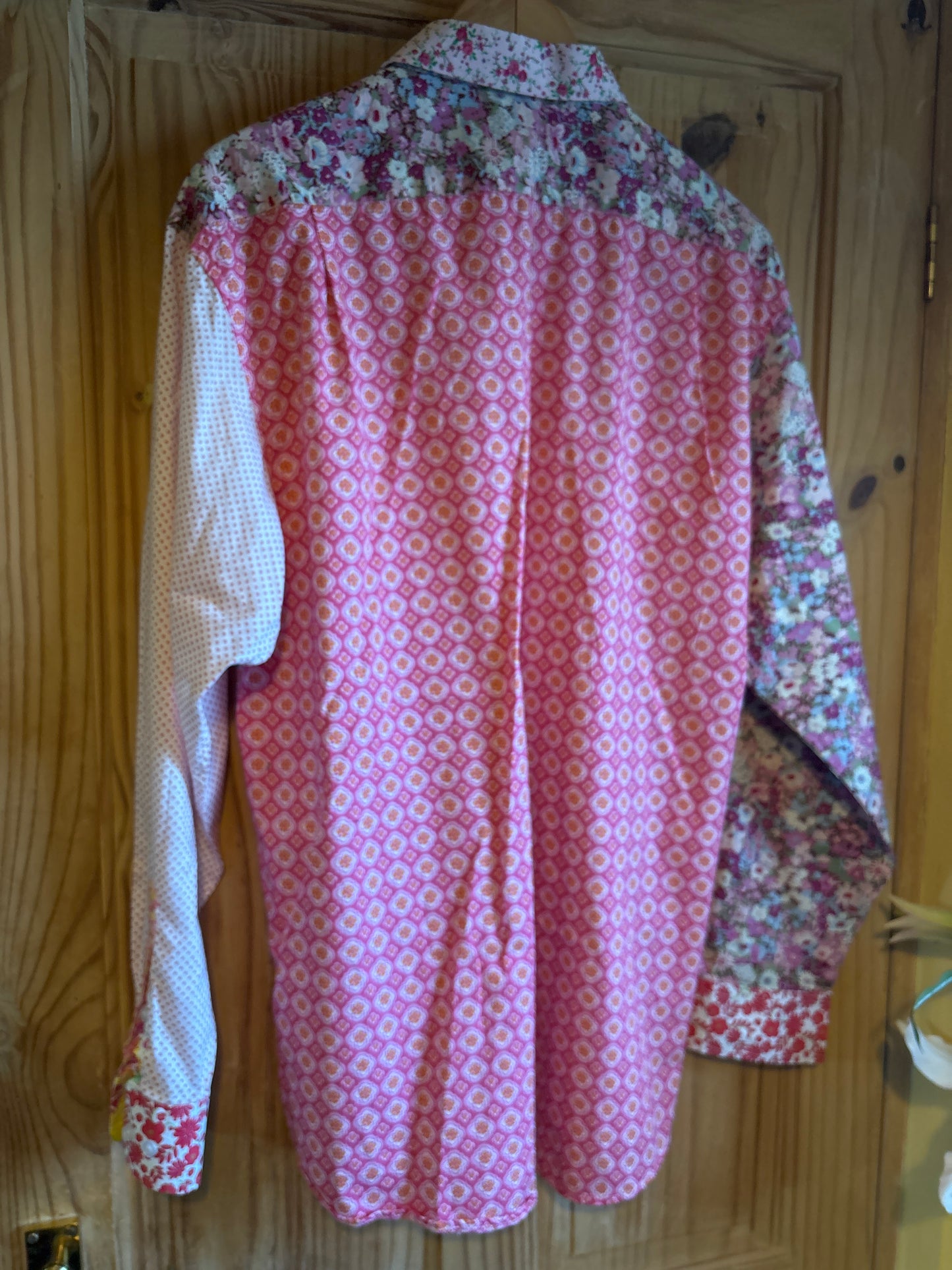 Pre Worn Shite Shirt the butterfly catcher 2XL