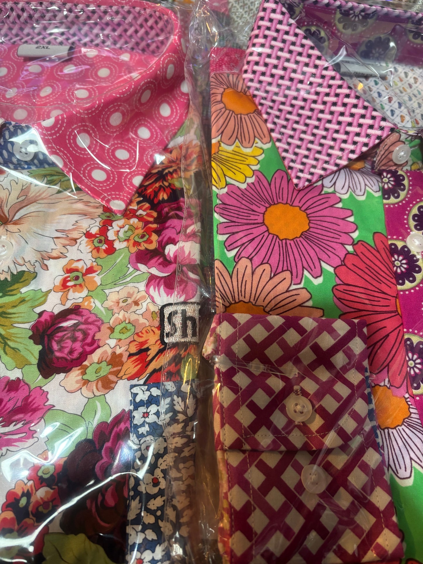 Random men’s shite shirt size medium