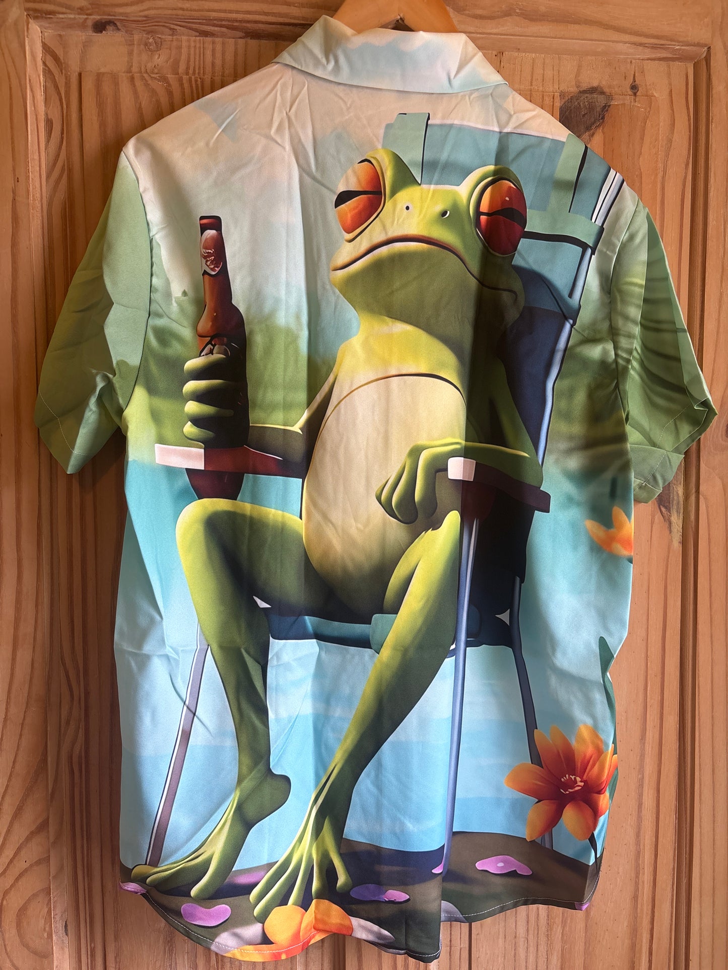 Retired toad from wind in the willows Hawaiian shite Shirt