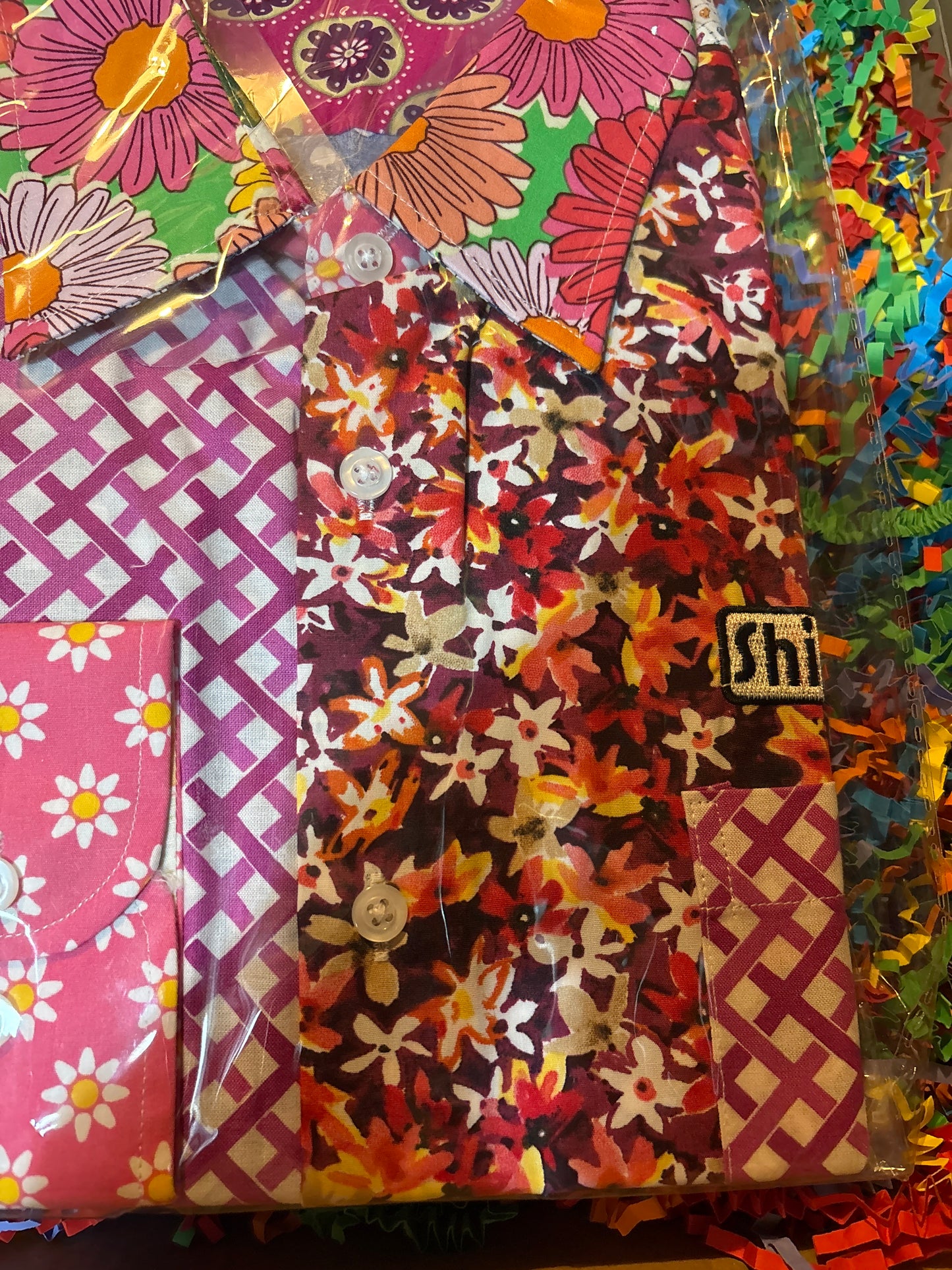 Shite Shirts Shirt size Large Classic 60s retro design