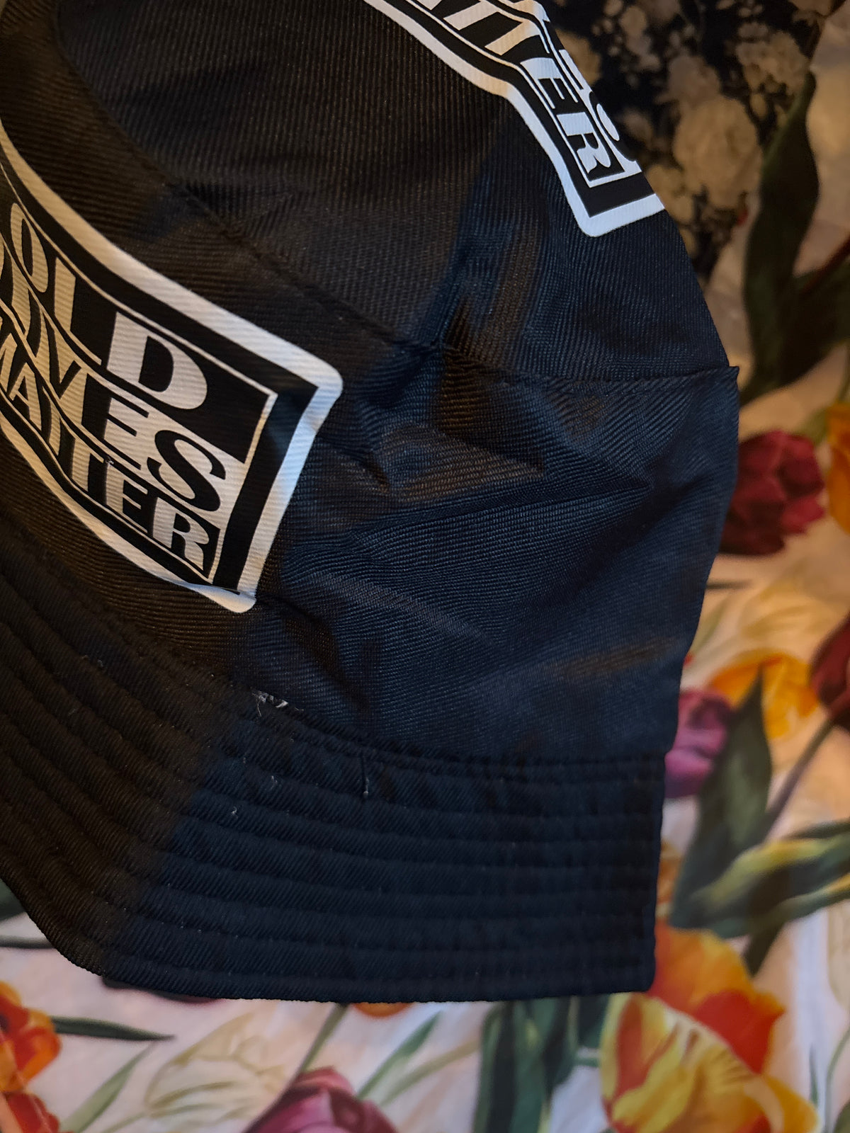 Old lives matter shit retro Bucket Hat
