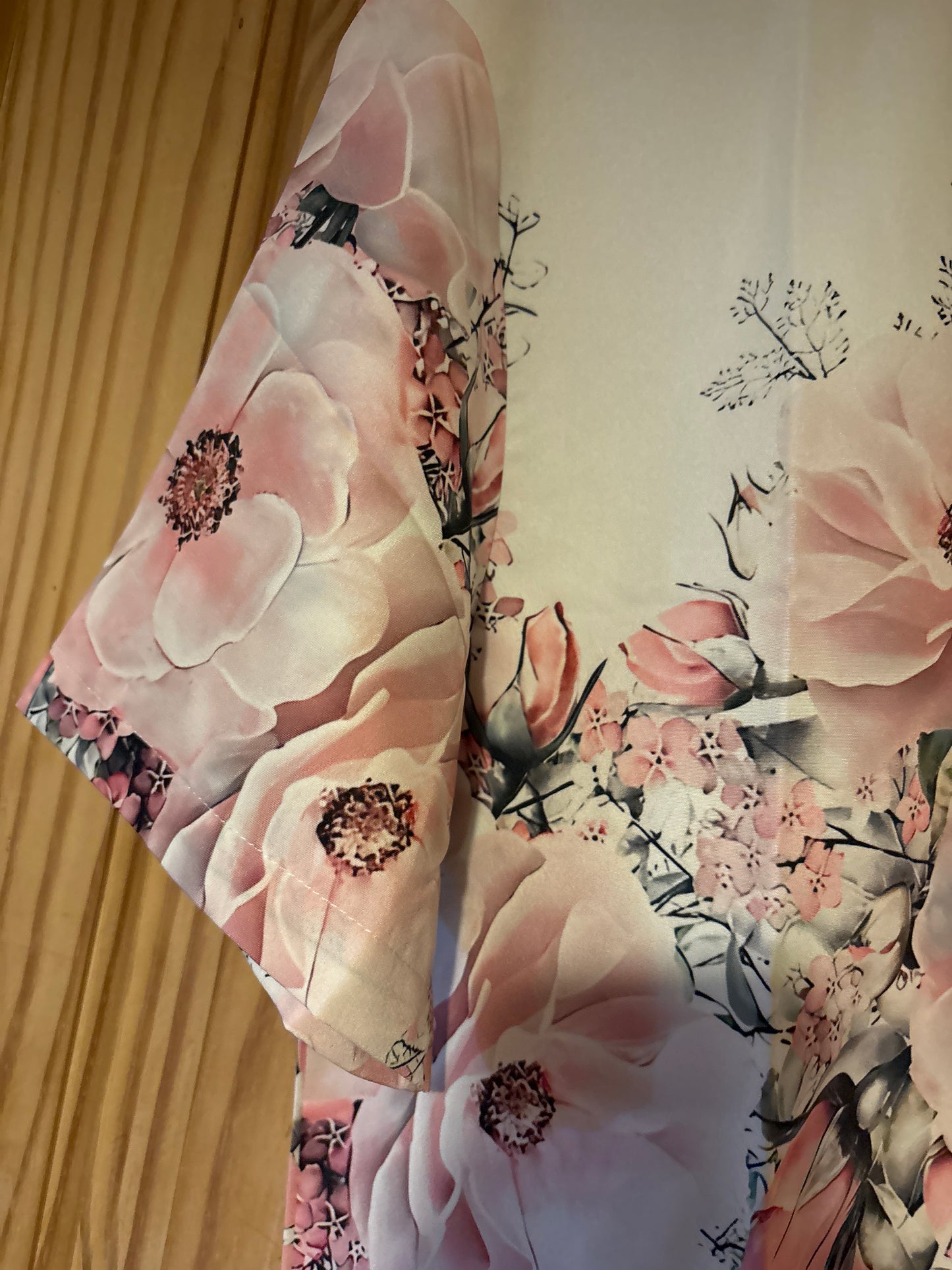 Exploration de son côté féminin Chemise hawaïenne de merde