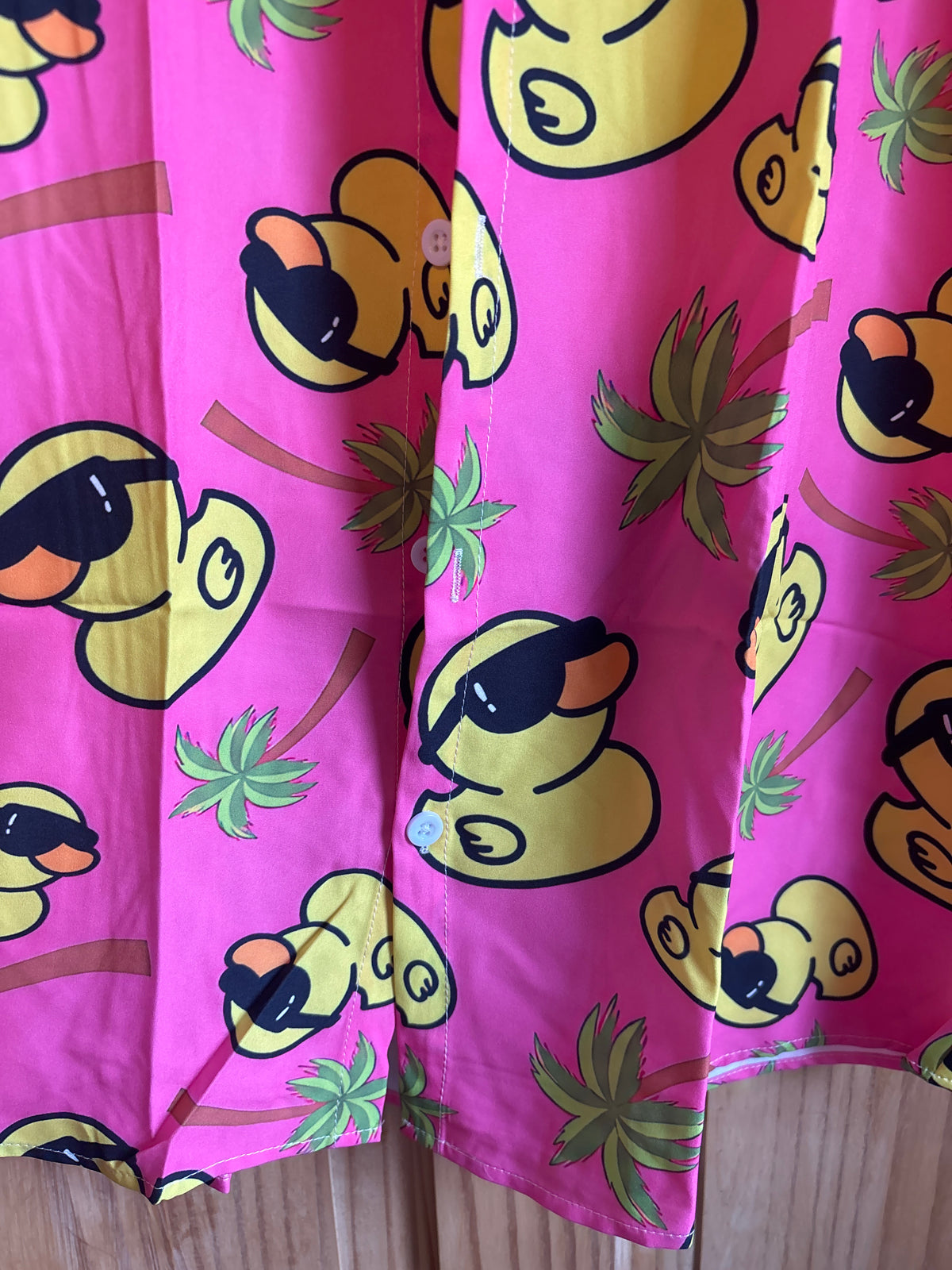 Pink ducks rocking it shite Hawaiian Shirt
