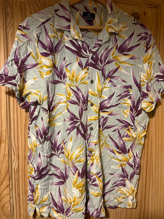 Pre Worn large george Hawaiian the golden oldie