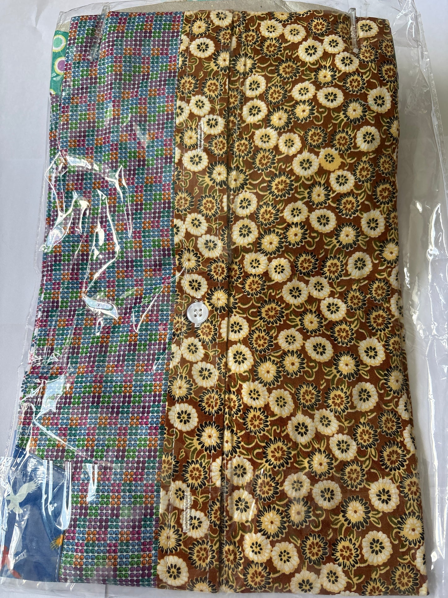 Shite Shirts Shirt size Large Classic 60s retro design