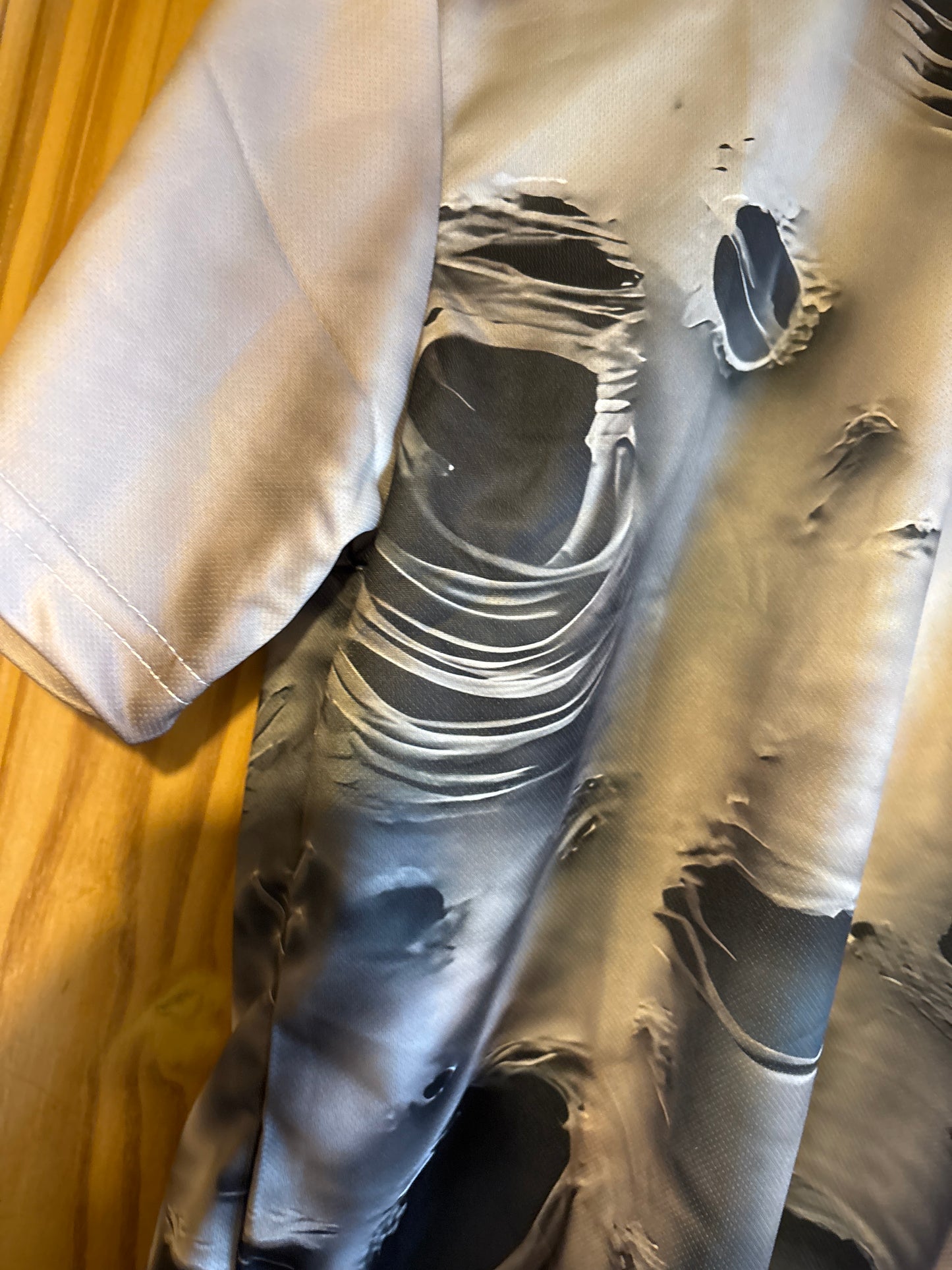 Time for a new shirt? 3D shite t-Shirt