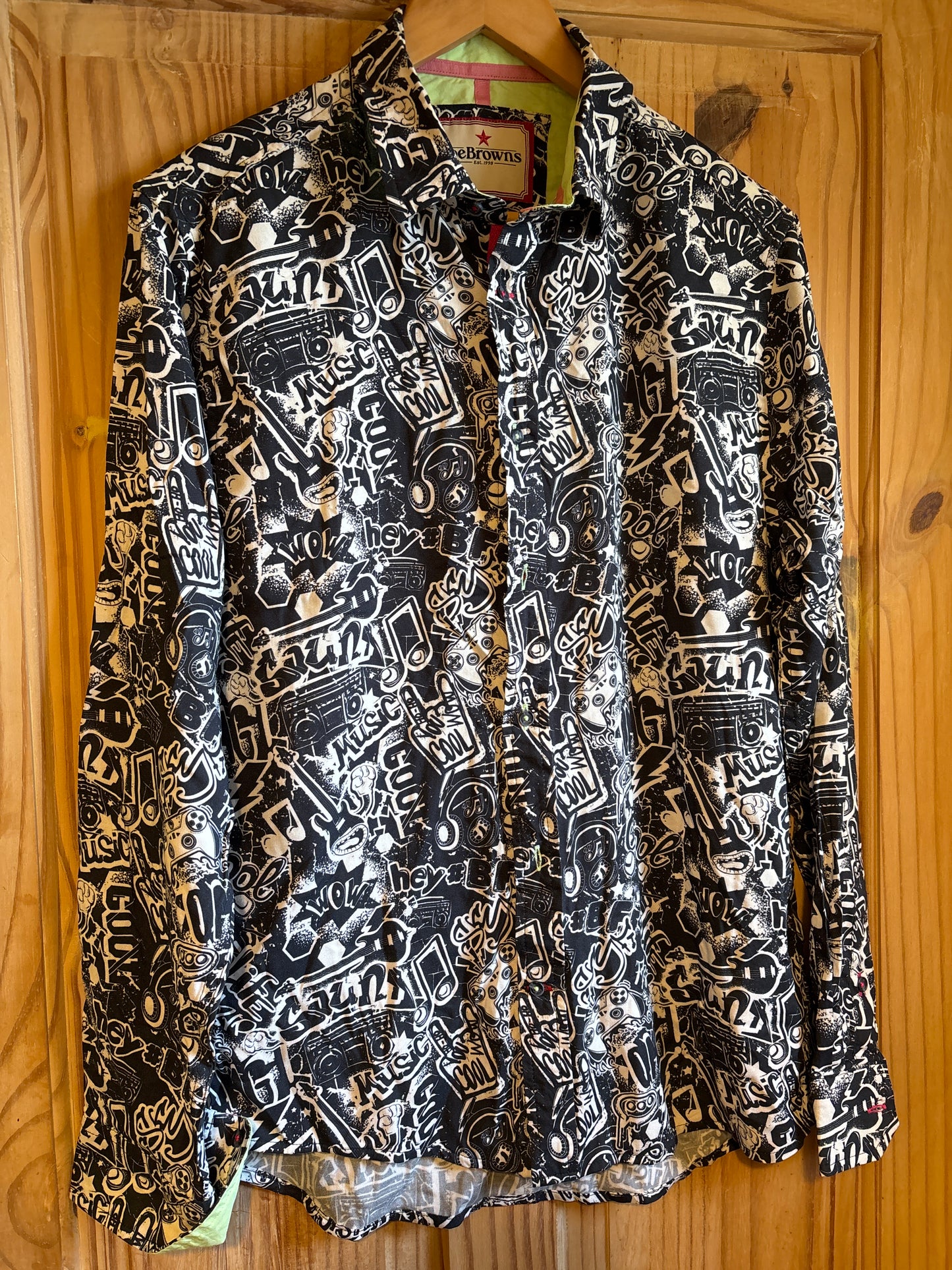 Men’s Branded Joe Browns are you being entertained Floral Shirt Small