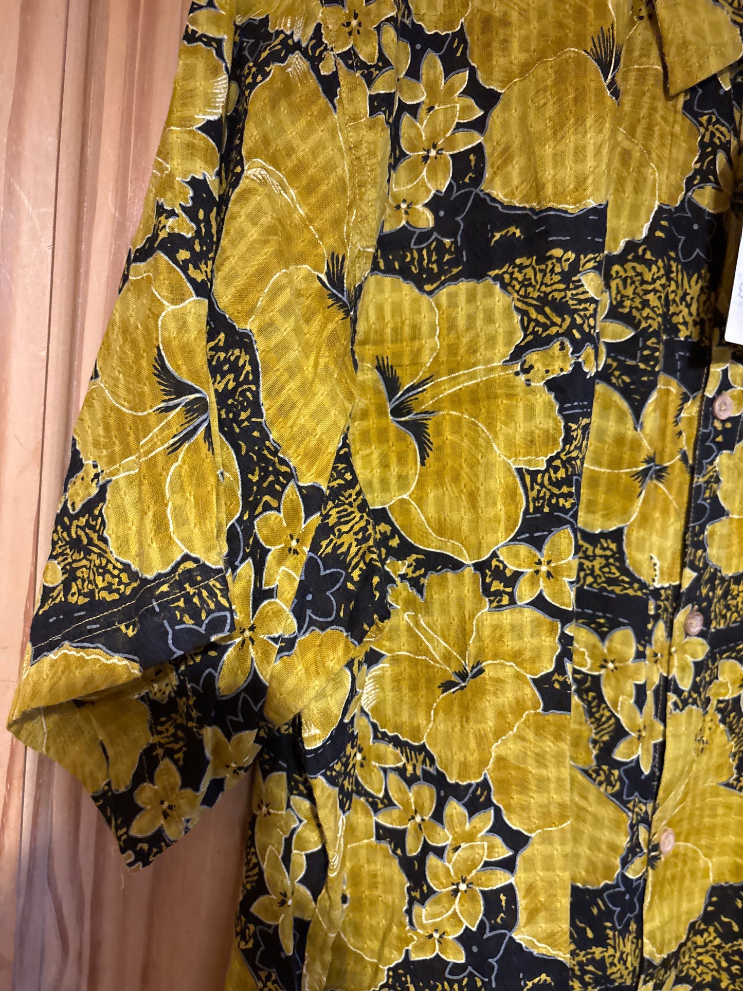 Men’s Branded Joe Browns golden Floral Shirt XL