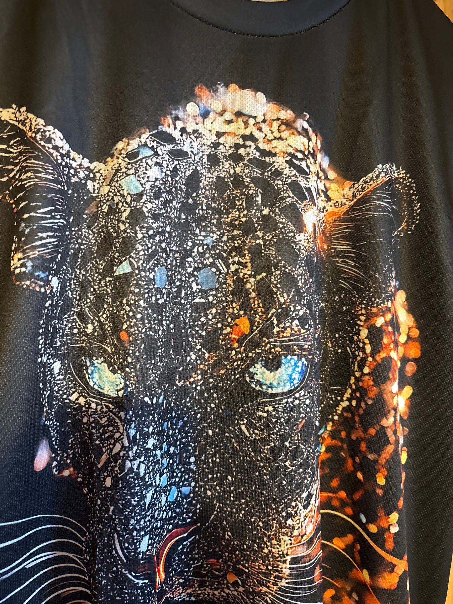 Anyone seen a panther 3D shite t-Shirt