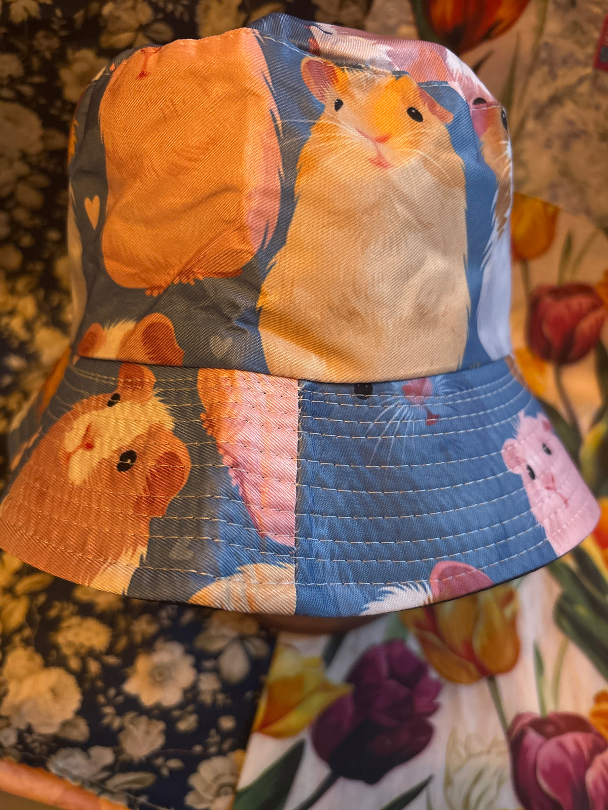 Mr Guinea pig shit retro Bucket Hat