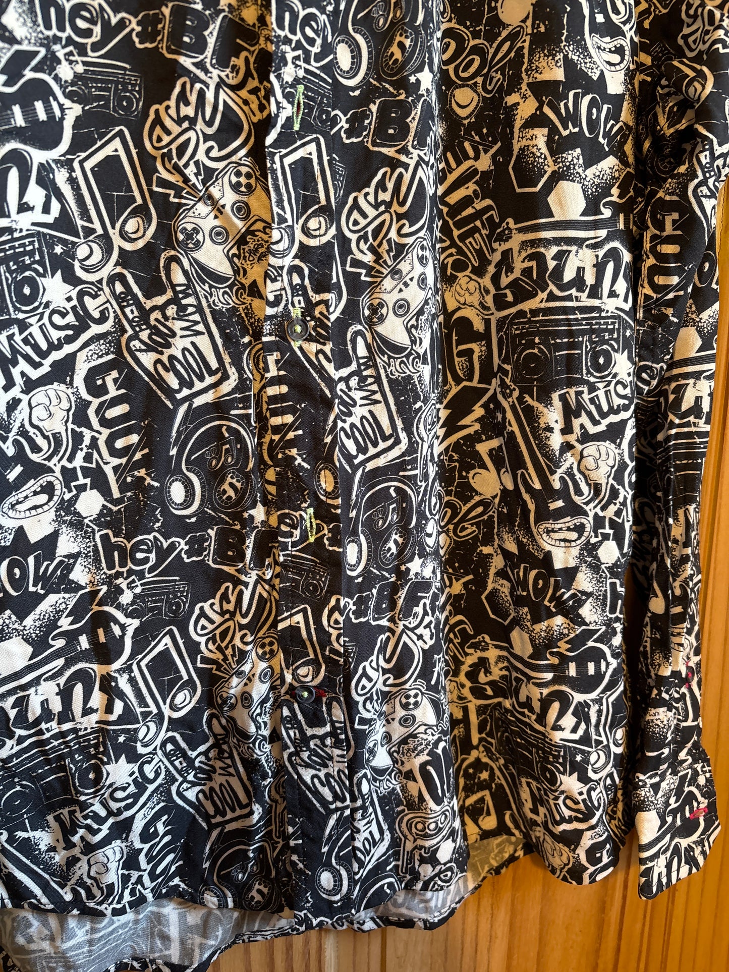 Men’s Branded Joe Browns are you being entertained Floral Shirt Small