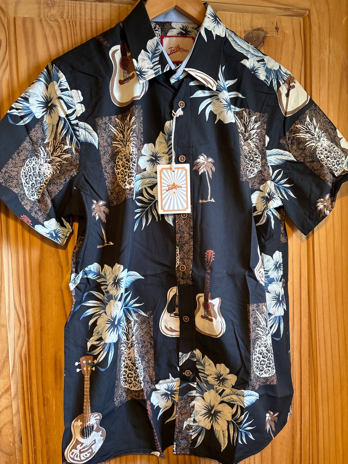 Men’s Branded Joe Browns tropical fun Floral Shirt Medium