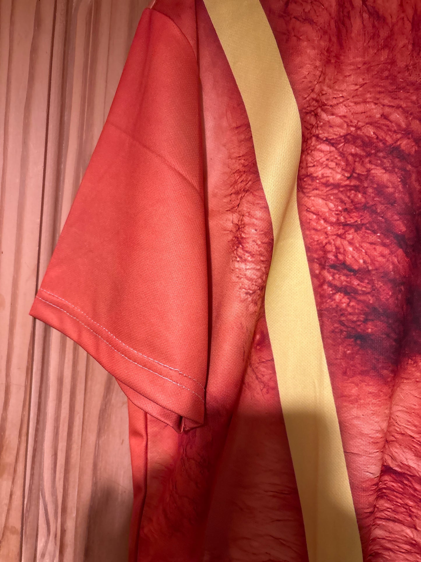 Does my cock look big in this shite t-Shirt