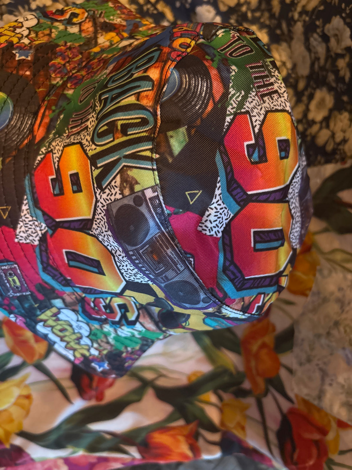 90s beatbox shit retro Bucket Hat ll