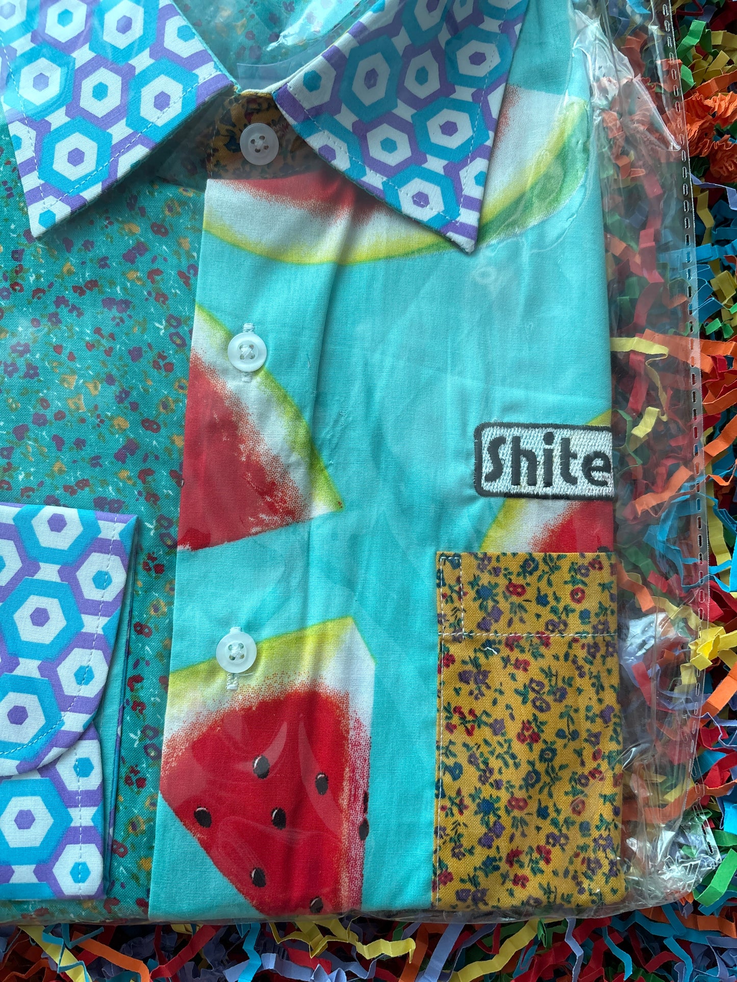 Shite Shirts Chemise taille M, la meilleure chemise, la plus belle chemise qui soit.