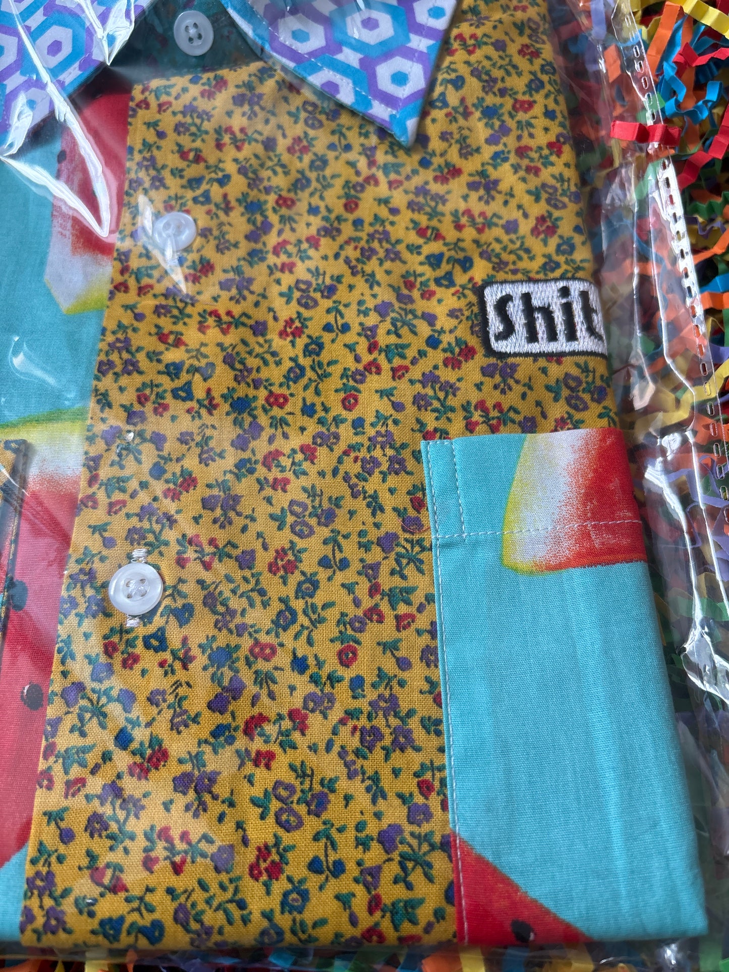 (Copy) Shite Shirts Medium flower power hippy 70s fun