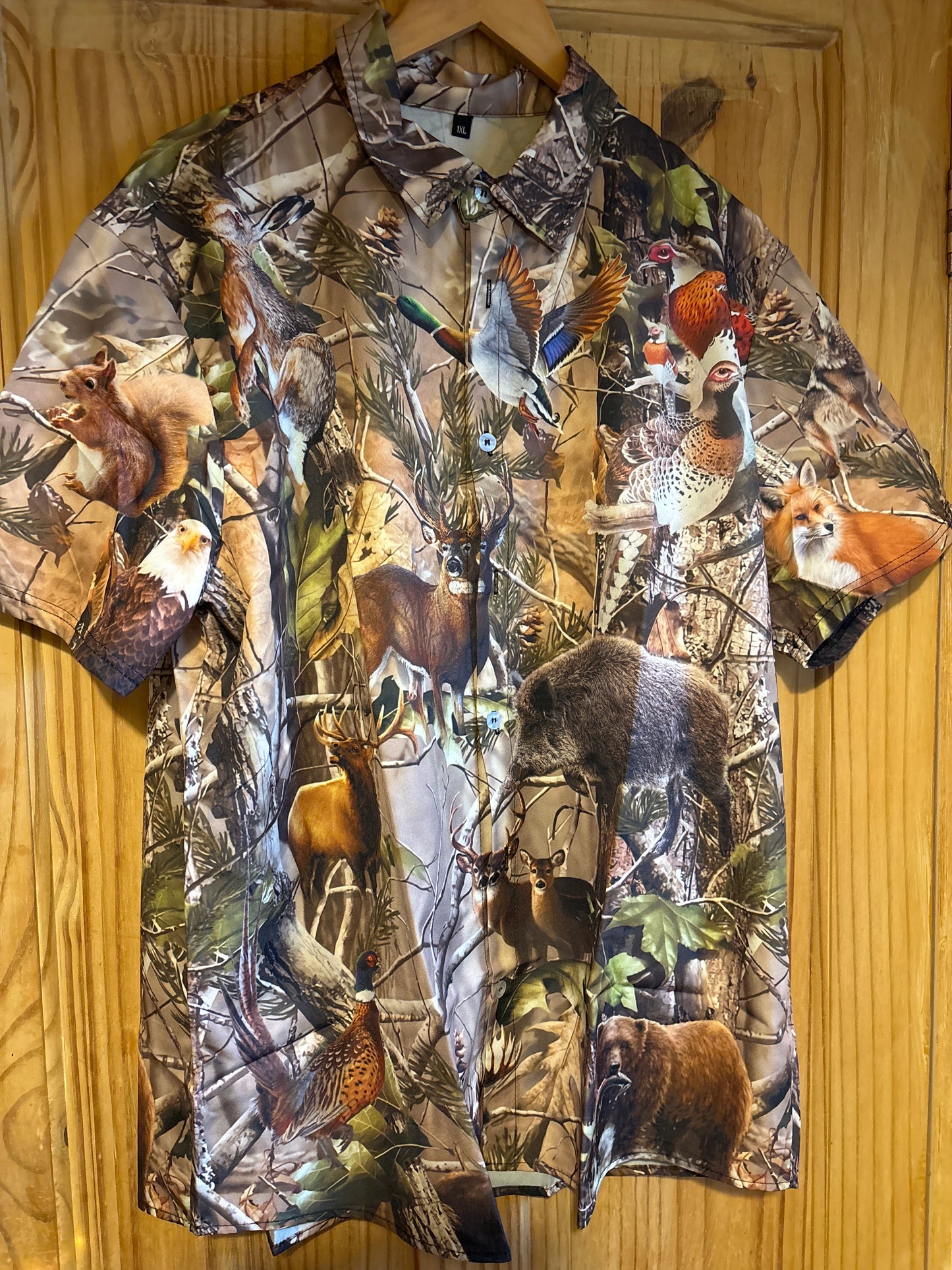 Poachers Paradise shite Hawaiian Shirt