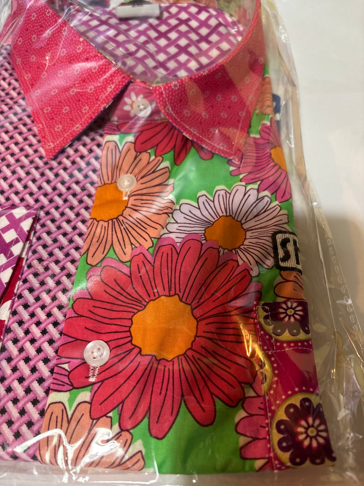 Shite Shirts stag Shirt size 2XL 70s flower power unique design