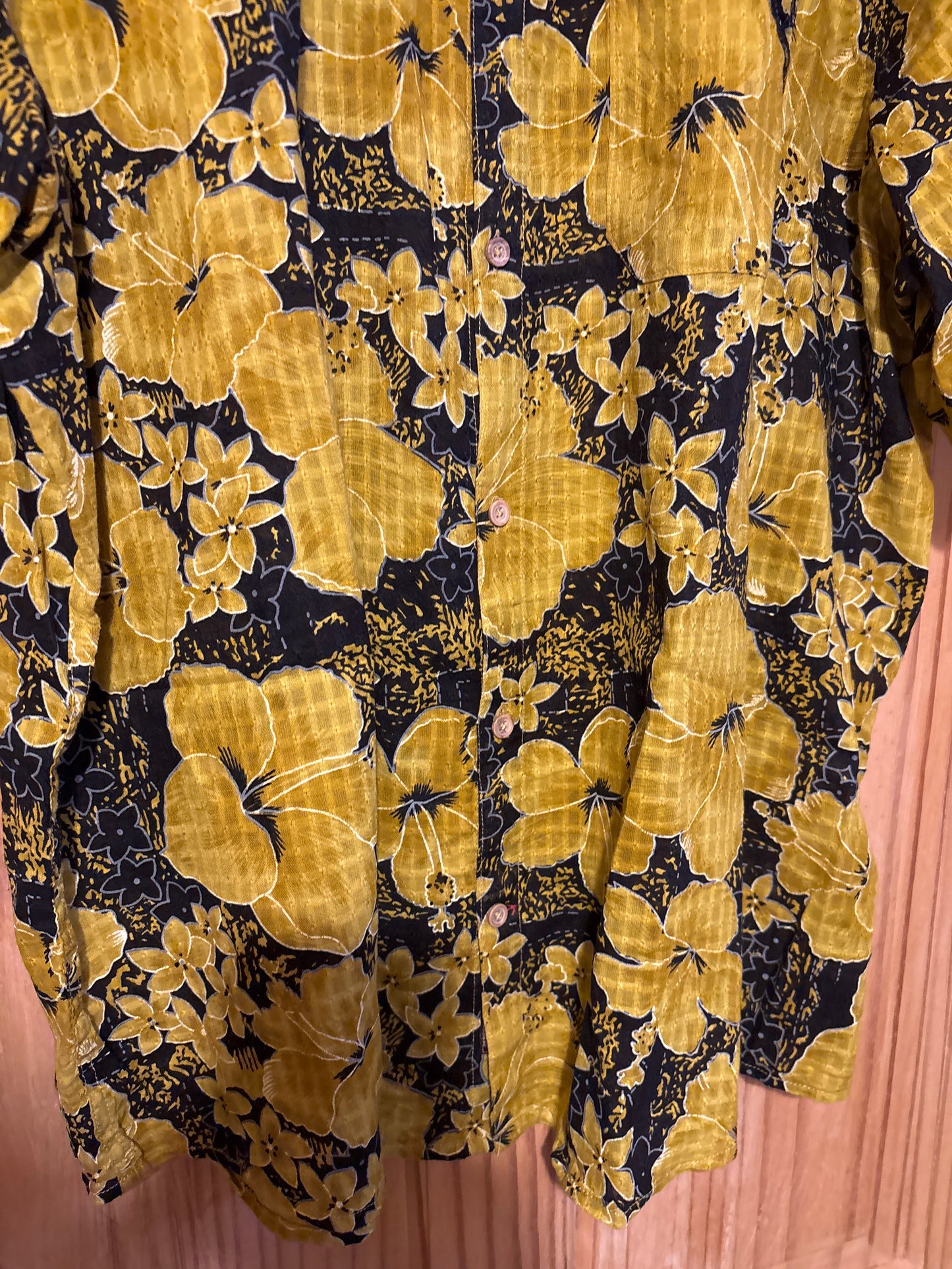 Men’s Branded Joe Browns golden Floral Shirt XL