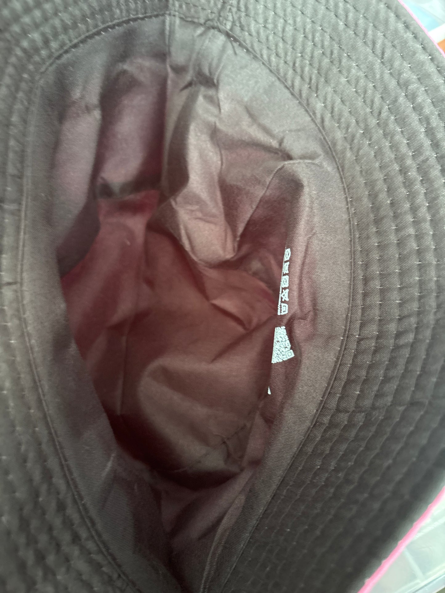 True piss head alki pink shite Bucket Hat