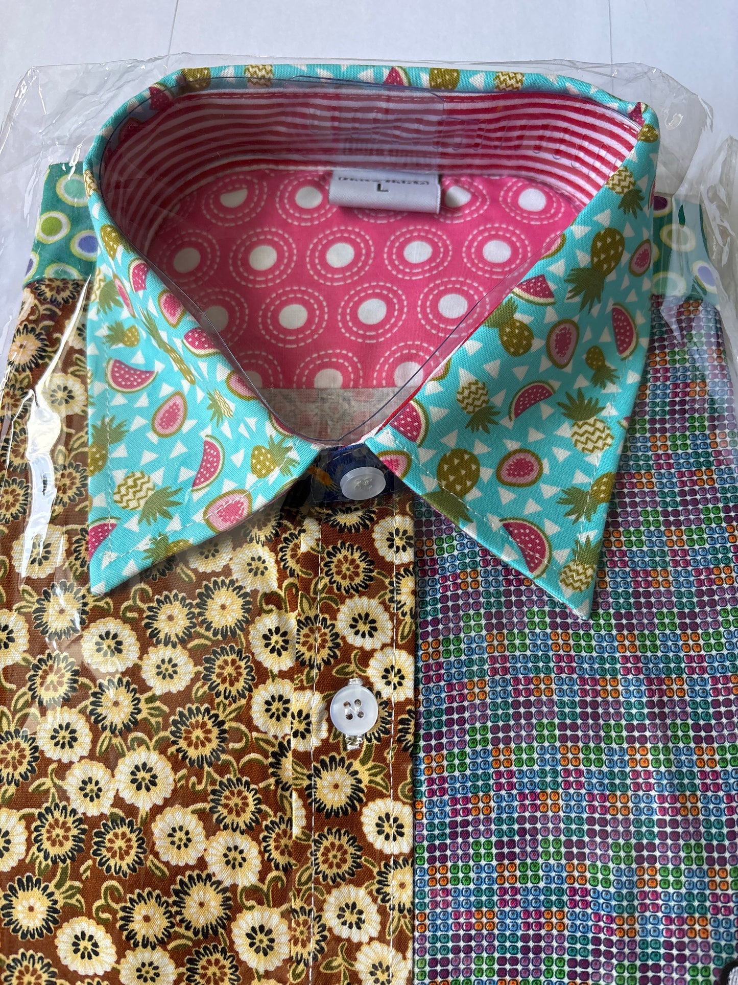 Shite Shirts Shirt size Large Classic 60s retro design