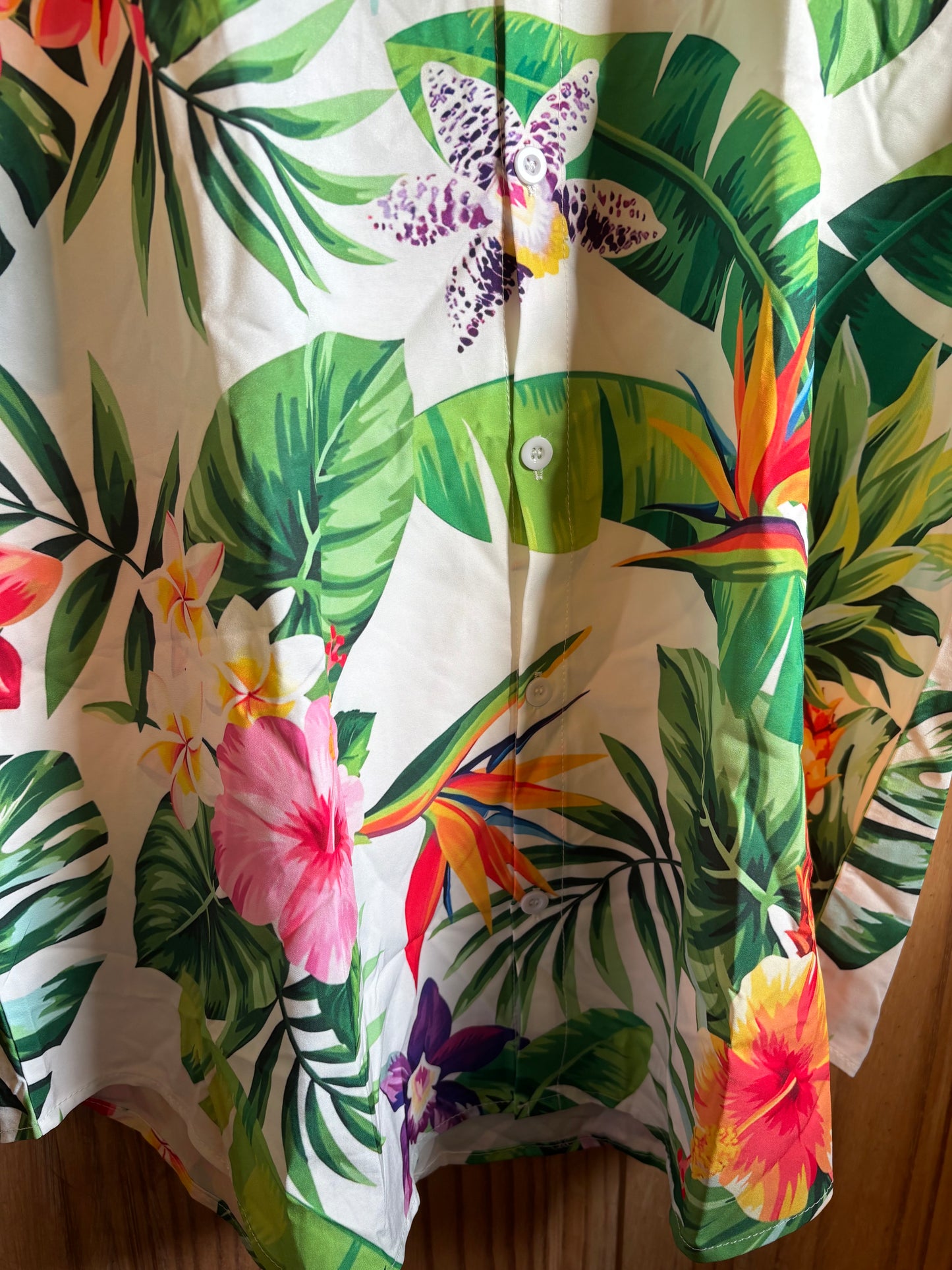La chemise hawaïenne de merde du jardin d'Eden