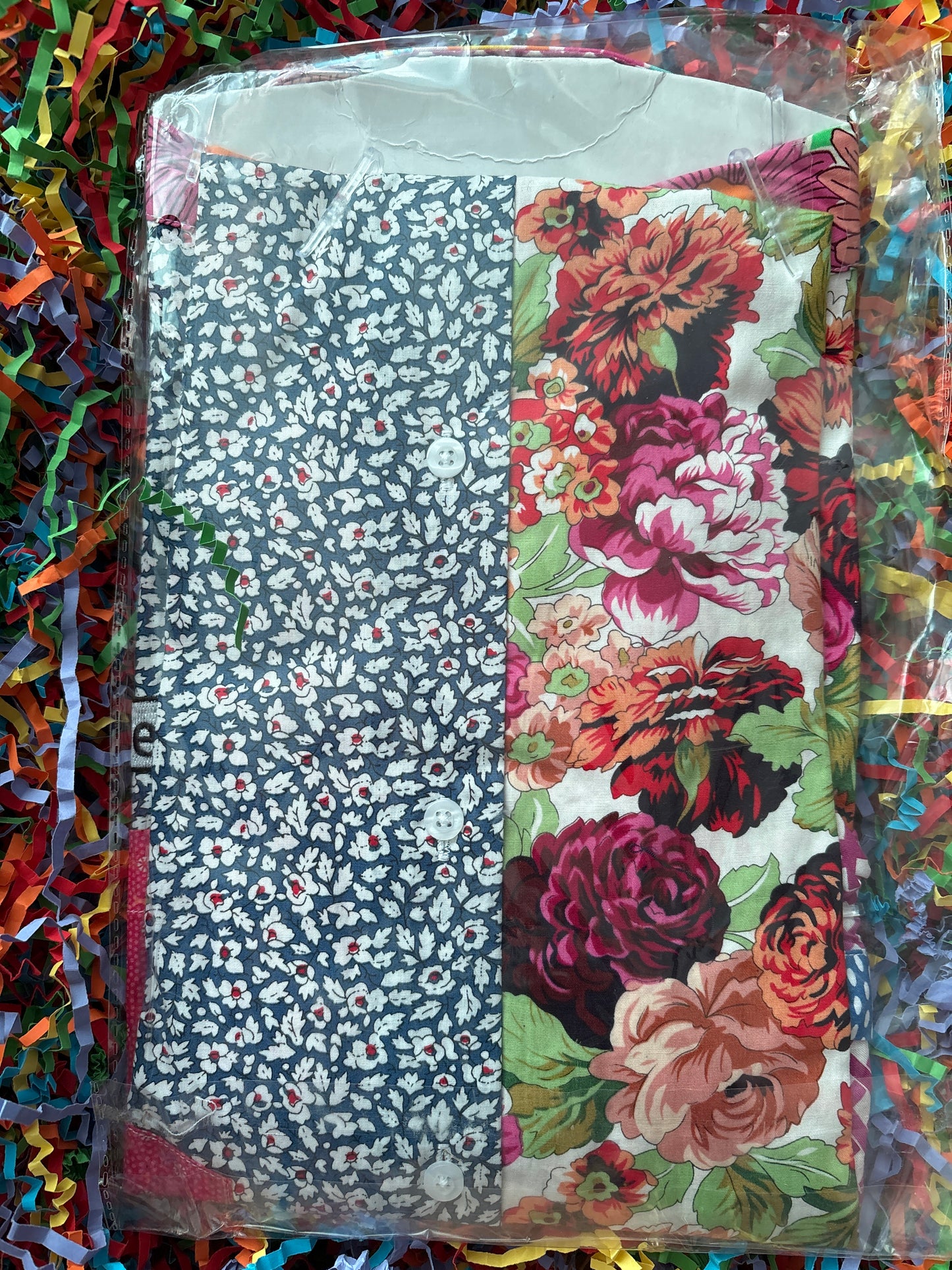 Shite Shirts ultimate floral Shirt size medium outrageous design