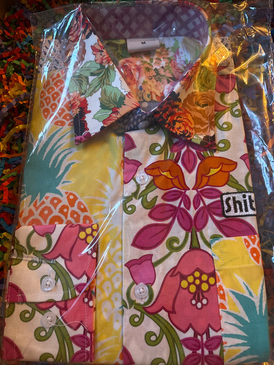 Shite Shirts Shirt size medium unique 90s stunning florals shirt