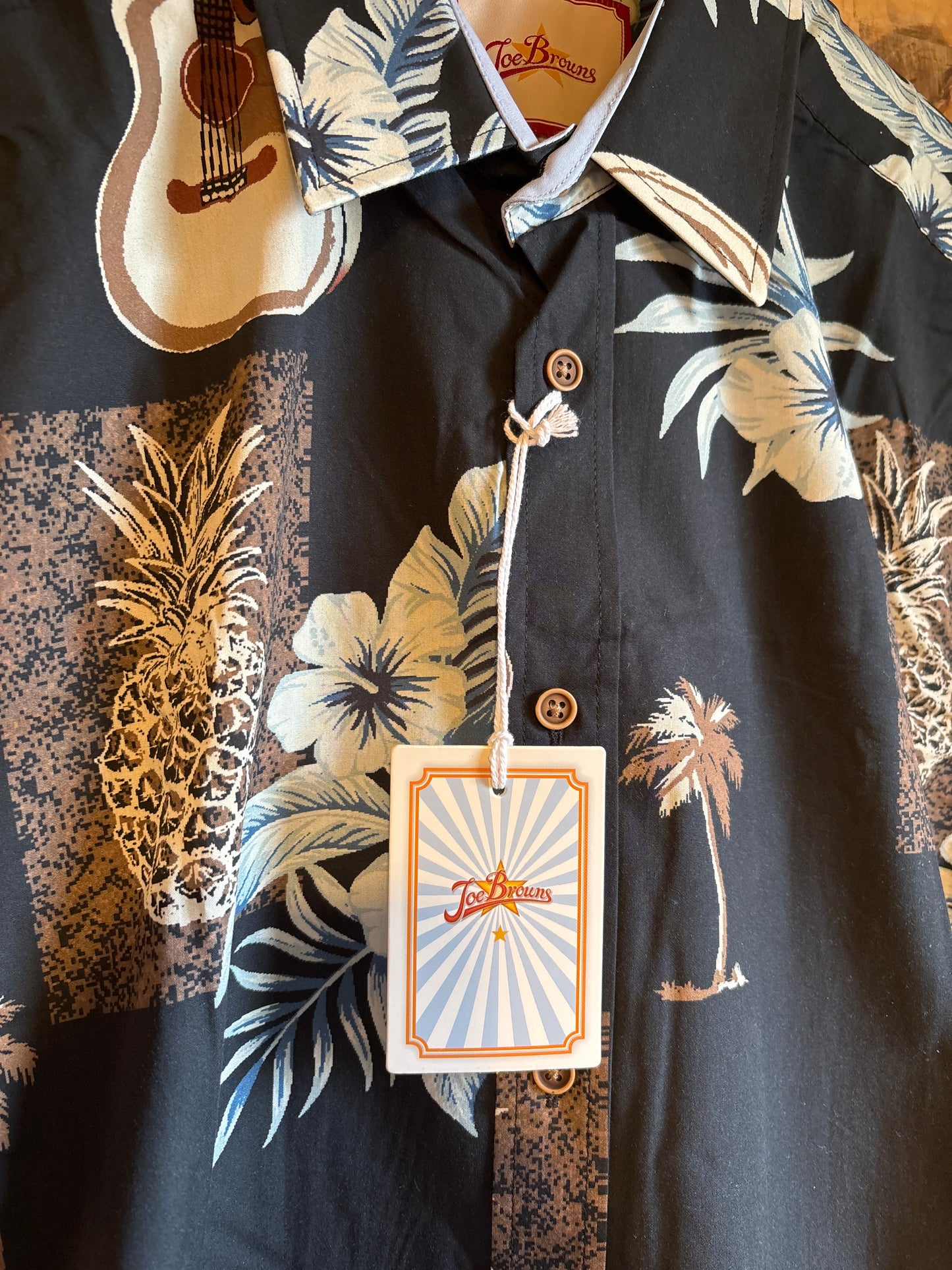 Men’s Branded Joe Browns tropical fun Floral Shirt Medium