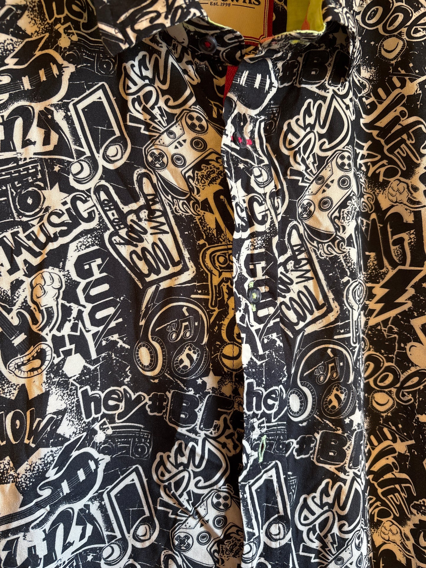 Men’s Branded Joe Browns are you being entertained Floral Shirt Small